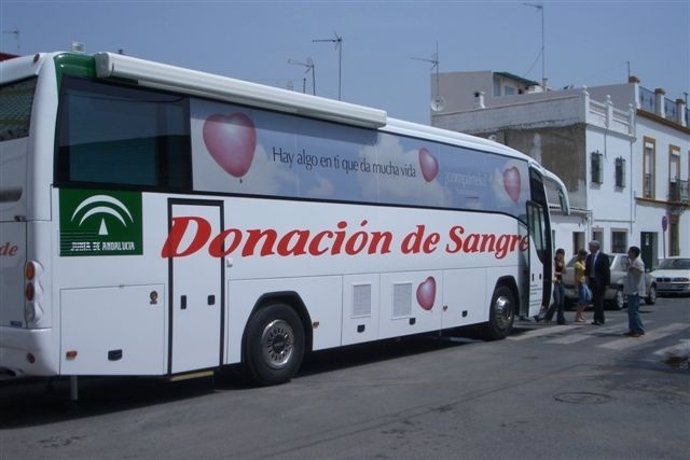 Autobús para donar sangre. 