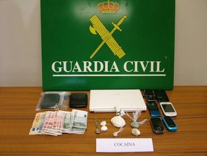 Material intervenido por la Guardia Civil en León
