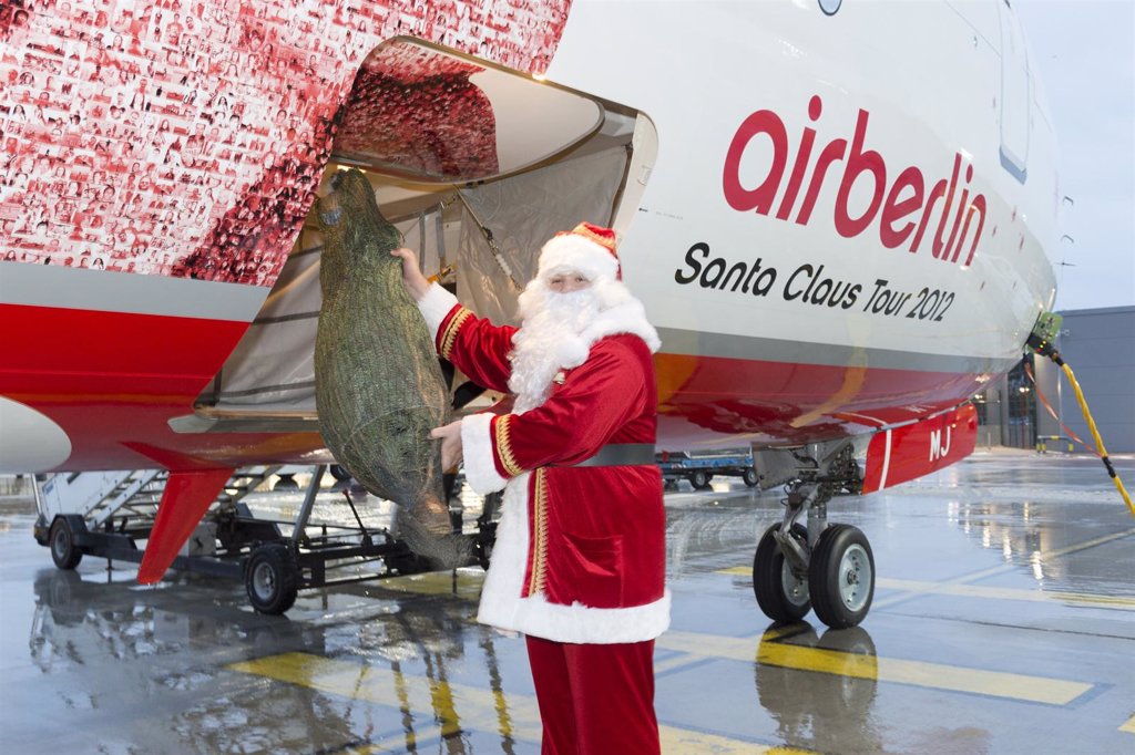 Air Berlin Weihnachten 2022 Los clientes de Air Berlin pueden viajar con su árbol de Navidad en el