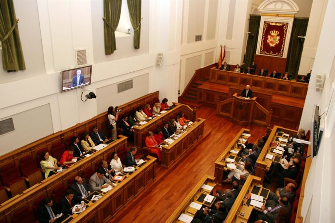 Pleno de las Cortes de Castilla La Mancha