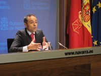 Gobierno navarro aplicará el adelanto de las pagas extras si lo aprueba el Parlamento foral porque es "viable"