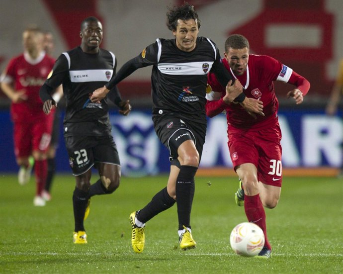 El Levante empata con el Twente