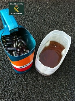 Hachís oculto en una lata de aceite