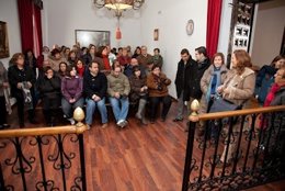 Vecinos de Tembleque encerrados en Ayuntamiento