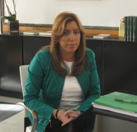 Díaz pide a los partidos una reflexión sosegada para evitar "espectáculos" como el de la comisión de los ERE