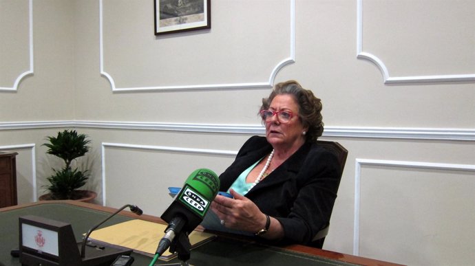 Alcaldesa de Valencia, Rita Berberá en rueda de prensa