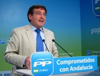 PP-A afirma que Ávila está "en el meollo de la corrupción" y "sólo actúa" sobre Invercaria cuando investiga la justicia