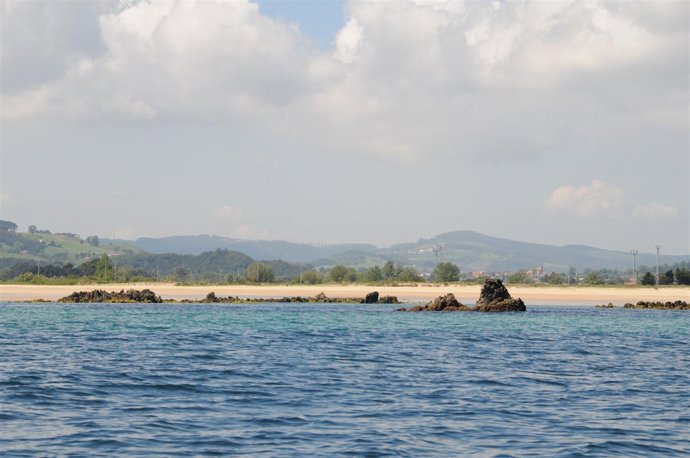 Playa de Trengandín, en Noja 