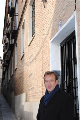 Aurelio San Emeterio, IU