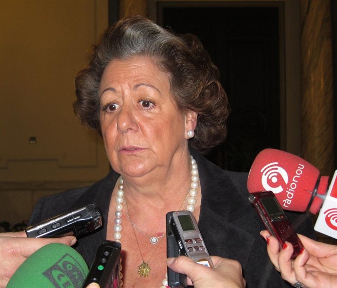 Barberá con los medios de comunicación 