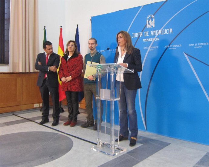 Susana Díaz presenta el Informe Social de la Juventud en Andalucía