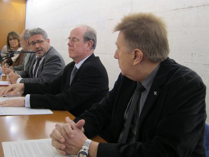 I.Tubella (UOC); F.Sancho (UAB); J.J.Moreso (UPF) A.Giró (UPC) P.Quetglas (UB) 