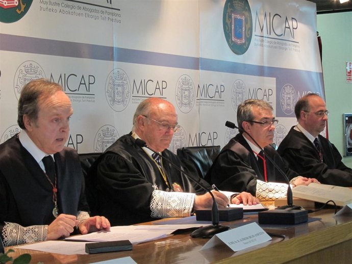 Carlos Carnicer en un acto en Pamplona.