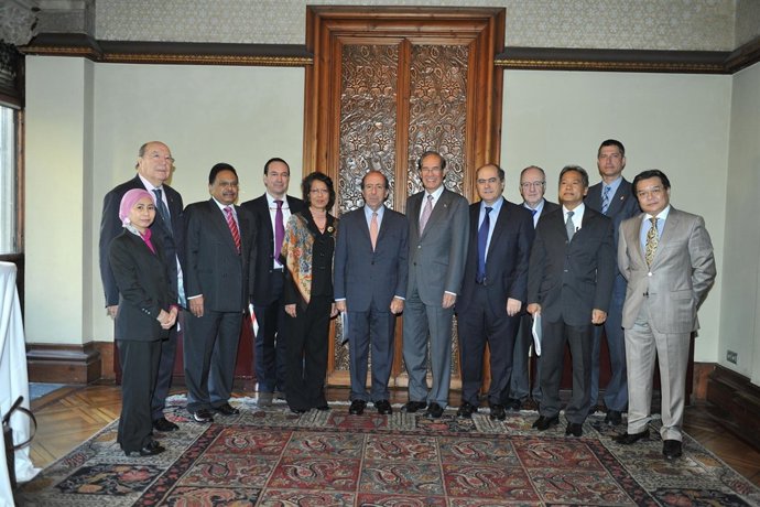 Gonzalo De Benito, Secretario De Estado De Asuntos Exteriores En Casa Asia