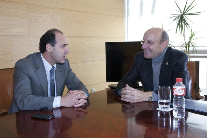 Igancio Diego y el alcalde de San Felices 