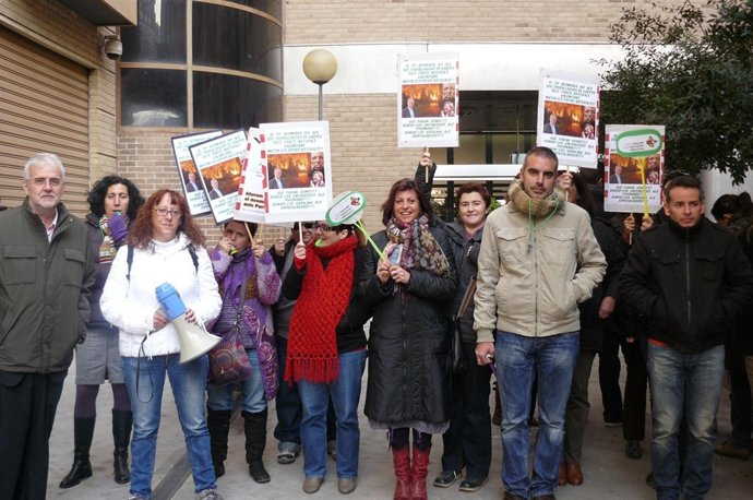 Protesta por los despidos en Vaersa