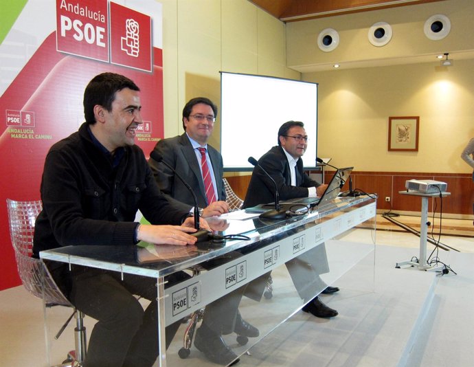Mario Jiménez, Óscar López y Miguel Ángel Heredia
