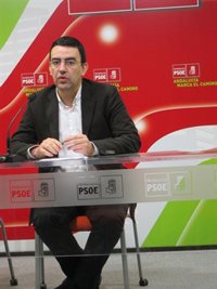 Jiménez (PSOE-A): "Rajoy viene a Andalucía con las manos vacías y el saldo a cero en políticas de empleo"
