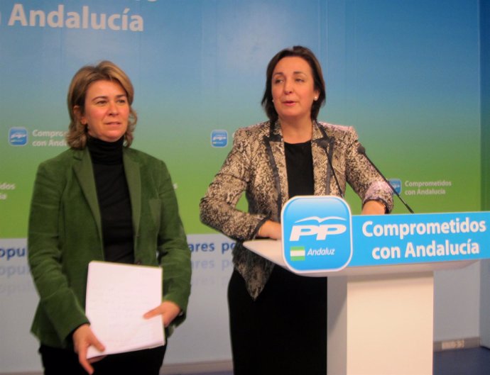 Las parlamentarias del PP-A Teresa Ruiz Sillero y Ana María Corredera