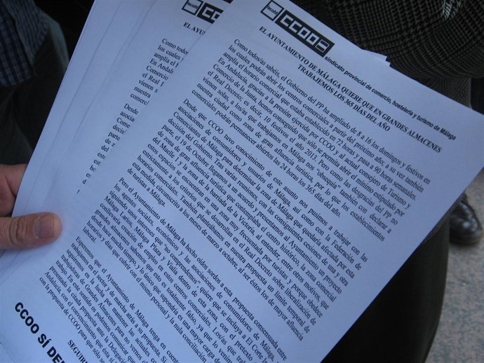 CCOO reparte octavillas contra la ZGAT propuesta por el Ayuntamiento de Málaga