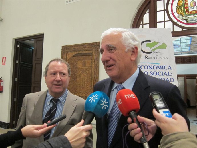 Santiago Herrero, presidente de la CEA, en Granada