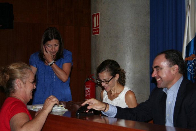 El director del Instituto Canario de la Vivienda, Jerónimo Fregel