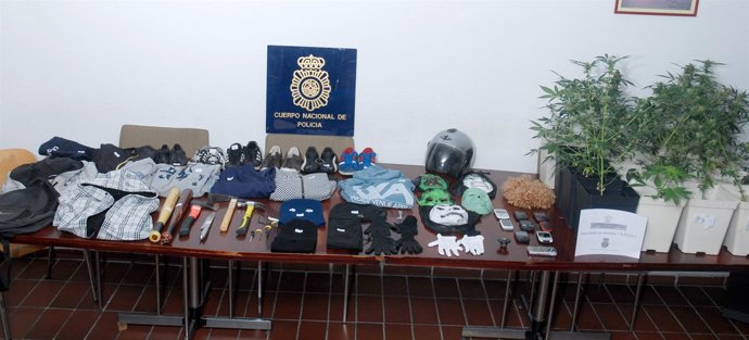 Objetos intervenidos a presuntos atracadores