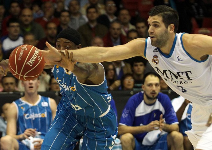 Robert Dozier  Felipe Reyes  Cajasol - Real Madrid 