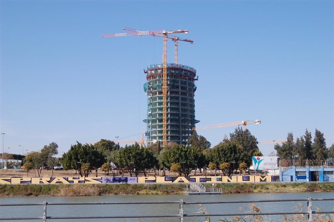 Construcción de la Torre Pelli