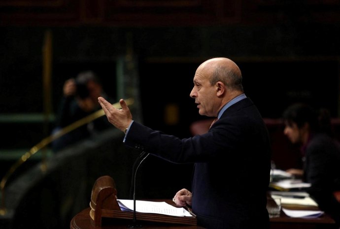José Ignacio Wert en la tribuna del Congreso