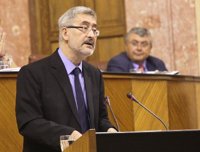 Ávila exige al PP-A que vaya con él a Madrid a pedirle a Wert y Montoro recursos para las universidades andaluzas