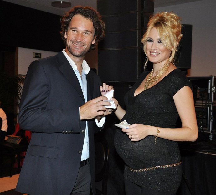 Carolina Cerezuela y Carlos Moya