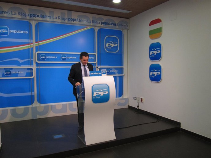 El secretario general del PP de La Rioja, Carlos Cuevas