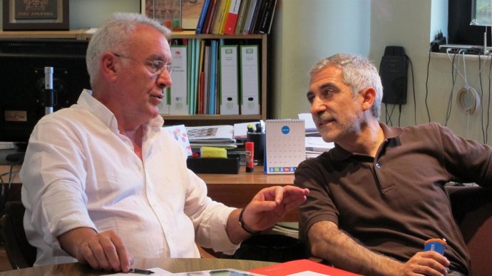 Cayo Lara Y Gaspar Llamazares La Noche Del 22M