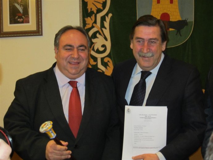 Tirado con Lago en su visita a Talavera