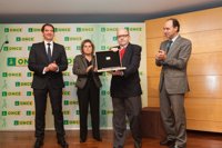 El presidente de Cantabria cree que 2013 va a ser "mucho mejor" pese a que continuarán las dificultades