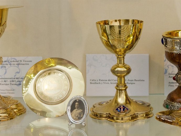 Cáliz del cardenal Benlloch