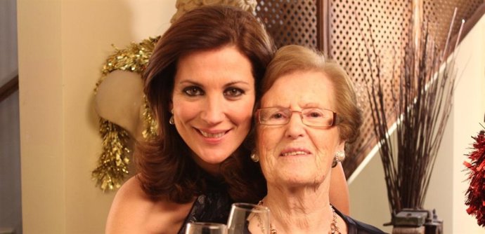 Remedio Cervantes y Cecilia, 'Feliz Año Neox'