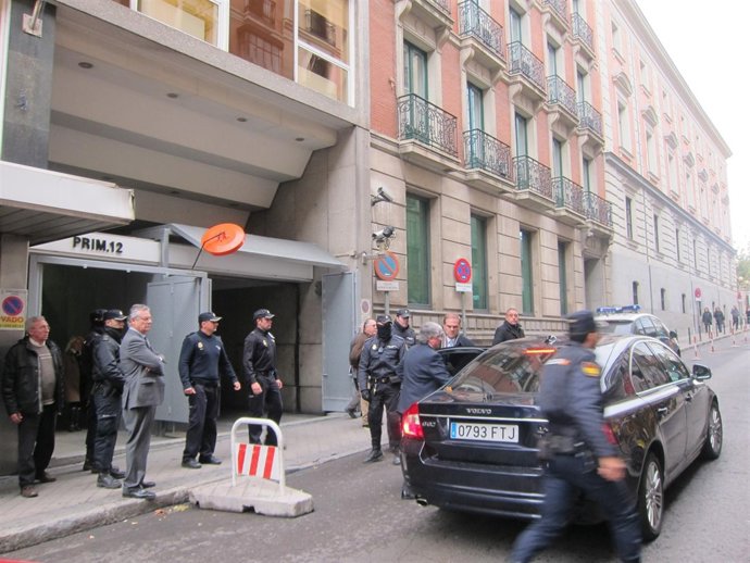 Arturo fernandez a su llegada a la Audiencia Nacional