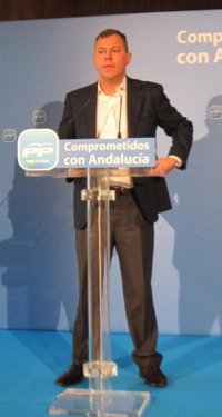 PP-A acusa a Griñán y Valderas de "inventarse debates" sobre la Constitución y la deuda histórica para "no gobernar"