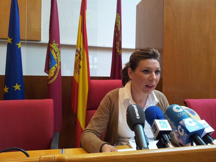 La Concejal de Servicios Sociales del Ayuntamiento de Lorca, Mari Carmen Ruiz