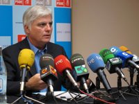 Pérez (PSC-PSOE) apuesta por pasar de las "políticas de resistencia" del PP para "presentar alternativas a la sociedad"