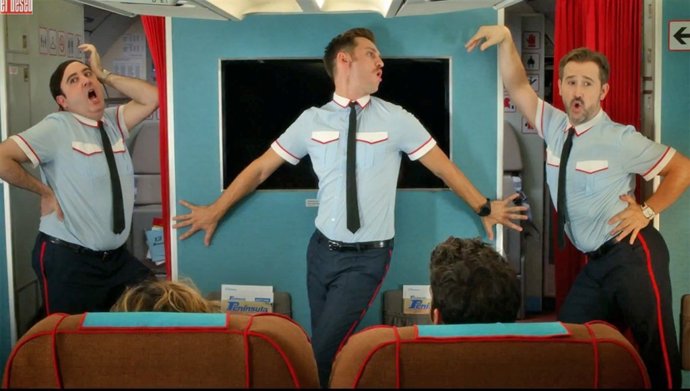 Fotograma de 'Los amantes pasajeros'