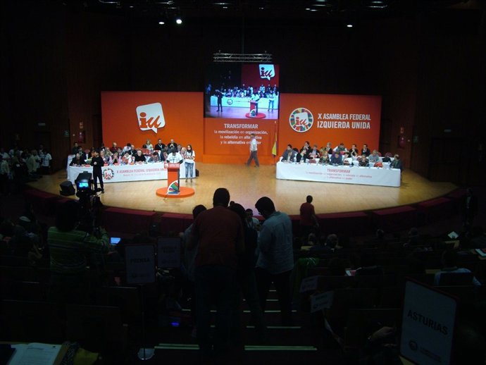 X Asamblea federal IU