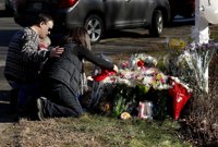 El autor de la matanza de Sandy Hook llevaba hasta cuatro armas