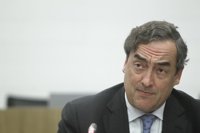 Garoña.- El presidente de la CEOE dice que él también cerraría la central, "deficitaria" por la nueva regulación