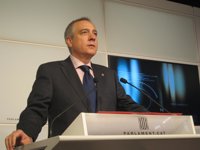 Navarro carga contra la presidenta del Parlament por su "discurso frentista"