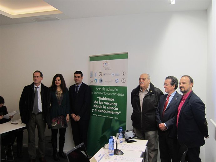 Foto adhesión a las vacunas