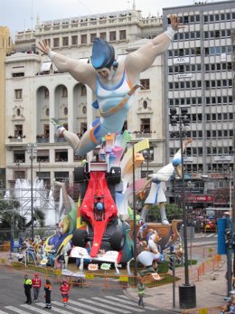 Falla Del Ayuntamiento De Valencia 2011