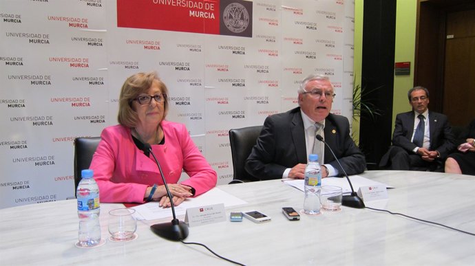 La Presidenta De La CRUE Y El Rector De La Universidad De Murcia